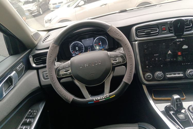 Used Lynk & Co 01 EM-P 2018 1.5T PHEV JingPro National Emission Standard V Steering Wheel