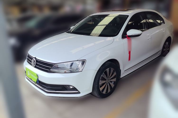 Used Volkswagen Sagitar 2017 230TSI Automatic Comfort Version