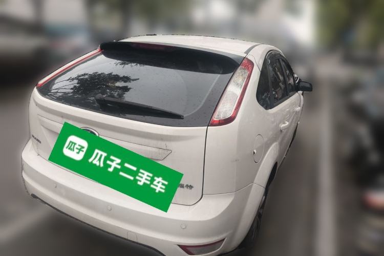 Used Ford Focus 2013 Hatchback Classic 1.8L Automatic Base Model Rear Right 45 Deg