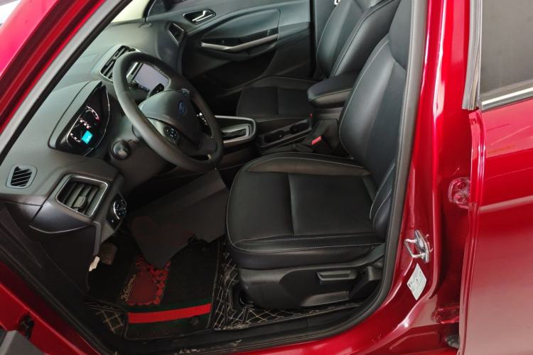 Used Ford Escort 2015 1.5L Automatic Fashion Model Left Front Seat