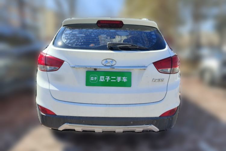 Used Hyundai ix35 2013 2.0L Automatic Two-Wheel Drive Smart GLS China IV Standard Rear