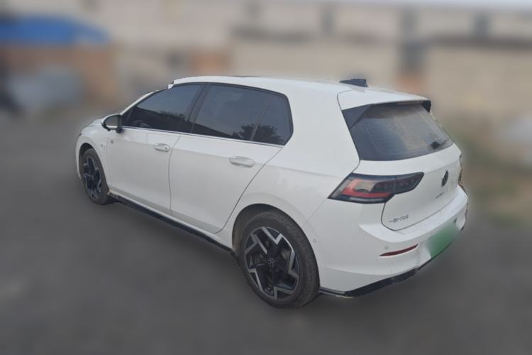 Used Volkswagen Golf 2025 300TSI R-Line Rear Left 45 Deg