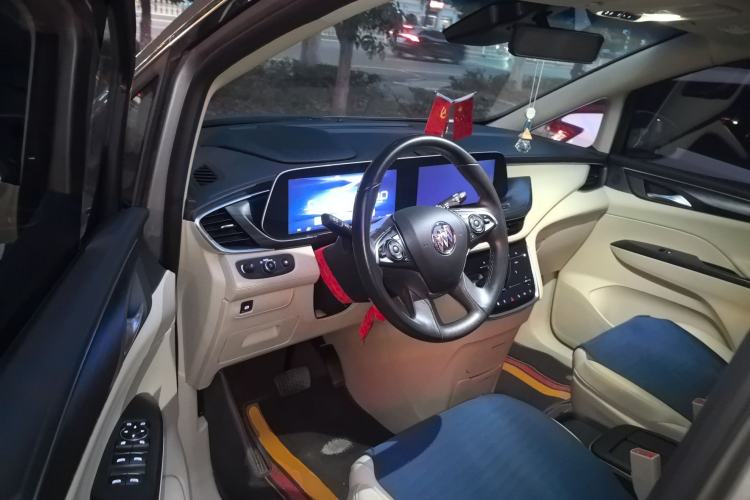 Used Buick GL8 2023 ES Lu Zun Deluxe Model
