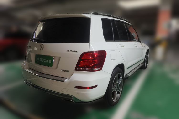 Used Mercedes-Benz GLK-Class 2015 GLK 300 4MATIC Fashion Edition Ultimate Version Rear Right 45 Deg