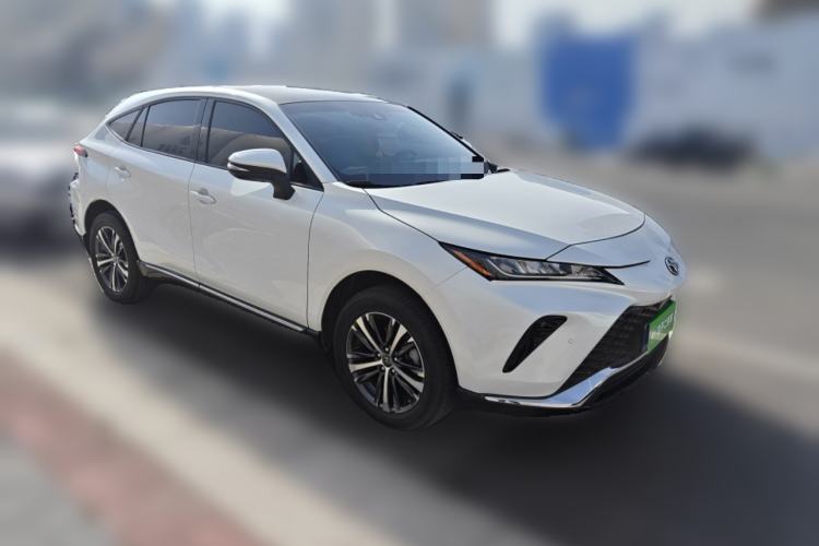 Used Toyota Venza 2023 2.0L CVT Two-Wheel Drive Luxury Edition Front Right 45 Deg