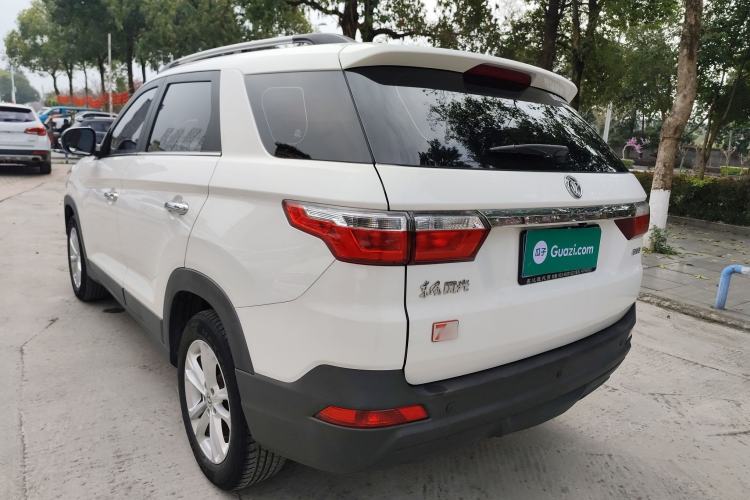 Used Dongfeng Fengon S560 2019 1.8L Manual Urban Model
