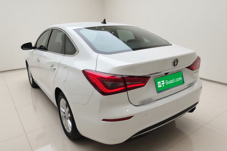 Used Changan Eado 2019 High-Energy Edition 1.6L GDI Manual Pioneer Model China VI Standard
