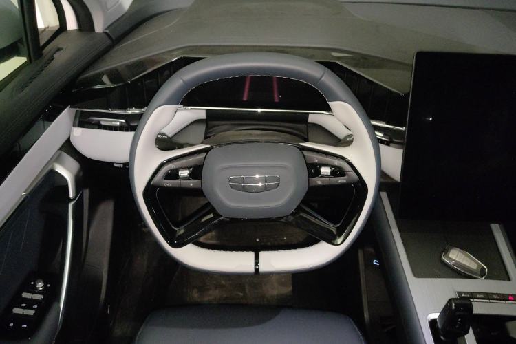 Used Geely Auto FX11 2024 1.5TD DCT Dragon Edition