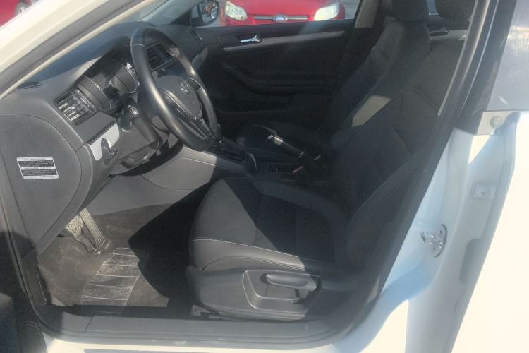 Used Volkswagen Sagitar 2016 230TSI 25th Anniversary Edition Left Front Seat