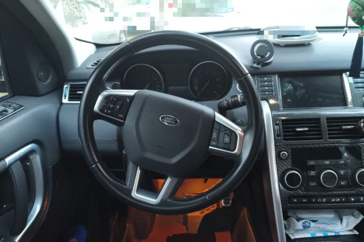Used Land Rover Discovery Sport 2017 2.0T SE Steering Wheel