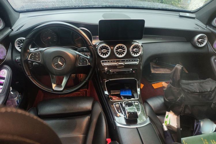 Used Mercedes-Benz GLC 2019 GLC 260 L 4MATIC Luxury Model Center Console