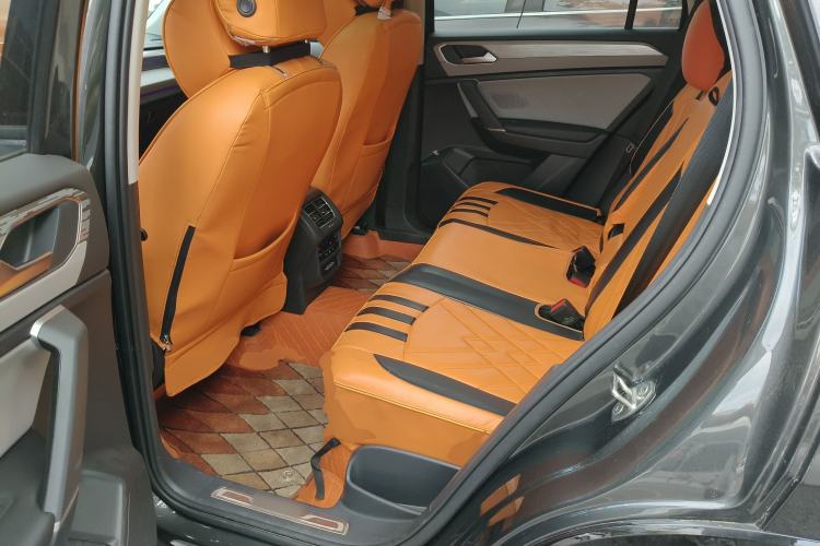 Used Volkswagen Tayron 2024 330TSI Two-Wheel Drive R-Line High-Energy Version Left Rear Seat