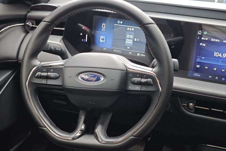 Used Ford Mondeo 2023 EcoBoost 180 Comfort Model Steering Wheel