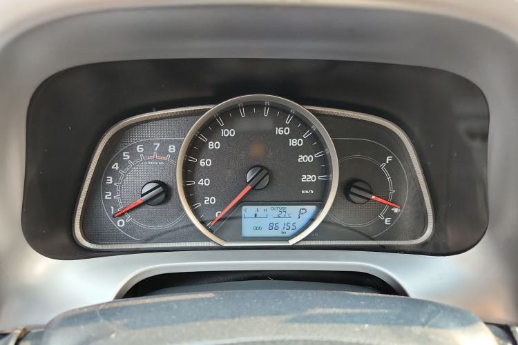 Used Toyota RAV4 2016 2.0L CVT Two-Wheel Drive Fashion Edition China V Standard Instrument Cluster