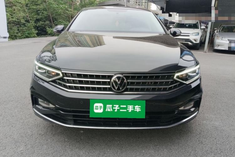 Used Volkswagen Magotan 2023 2 Million Units Limited-Edition 280TSI DSG Comfort Version Front