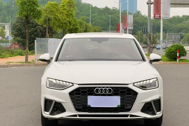 Used Audi A4L 2020 40 TFSI Luxury Dynamic Model Exterior 3