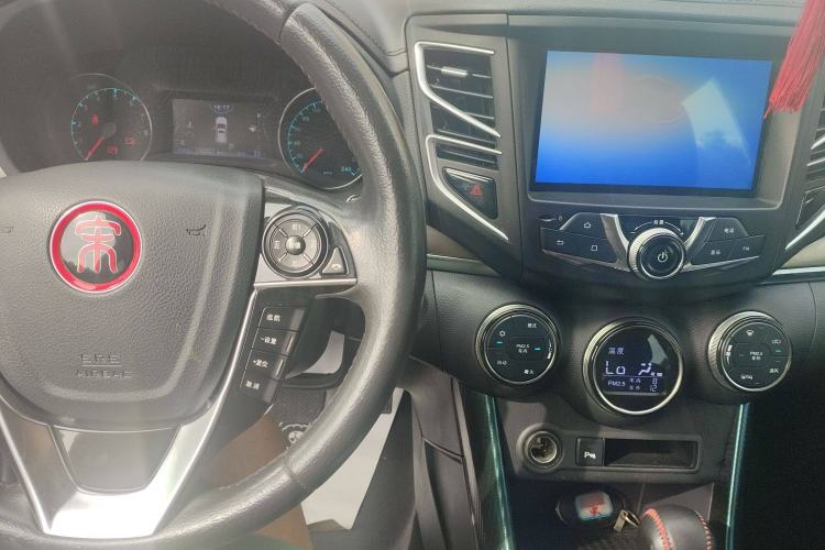 Used BYD Song 2017 Gaishe Upgrade Edition 1.5TID Automatic Elite Model