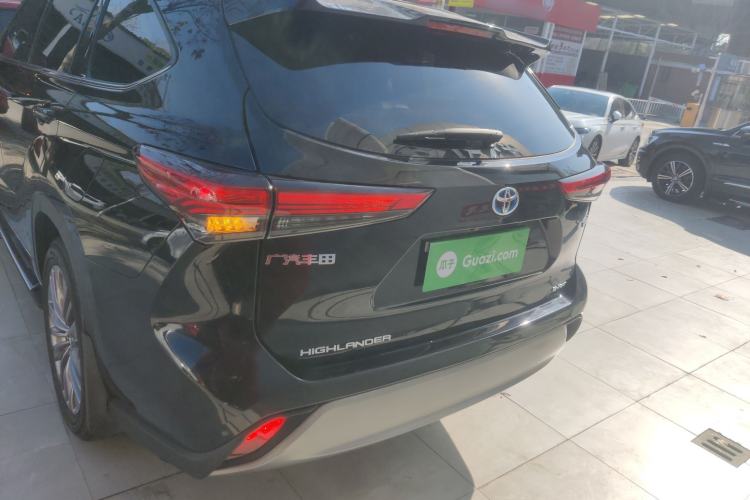 Used Toyota Highlander 2022 Dual-Engine 2.5L Four-Wheel Drive Prestige Version 7 Seats
