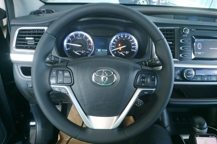Used Toyota Highlander 2015 2.0T Four-Wheel Drive Luxury Edition 7-Seater Steering Wheel