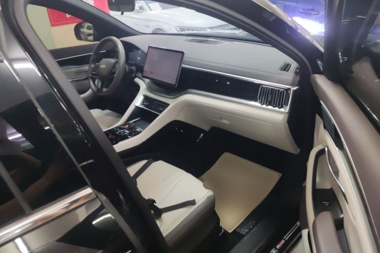 Used BYD Song PLUS New Energy 2025 EV Intelligent Driving Edition 520km Luxury Model
