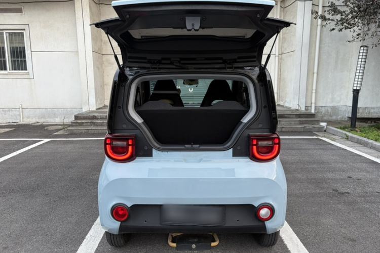 Used Chery QQ Ice Cream 2022 120km Conical Shape Lithium Iron Phosphate
