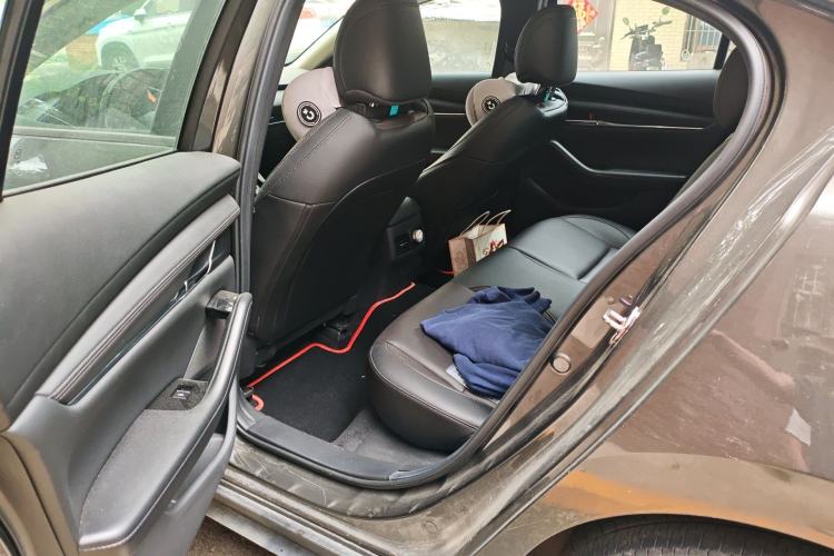 Used Mazda 3 Axela 2020 2.0L Automatic Zhiya Edition Left Rear Seat