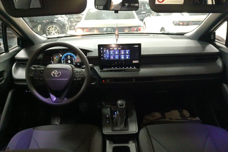 Used Toyota Corolla Cross 2026 Model 2.0L Pioneer Edition Center Console