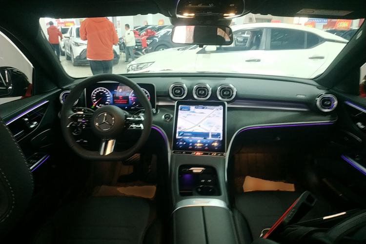 Used Mercedes-Benz C-Class 2024 Restyled C-Class 260 L Sport Edition Center Console