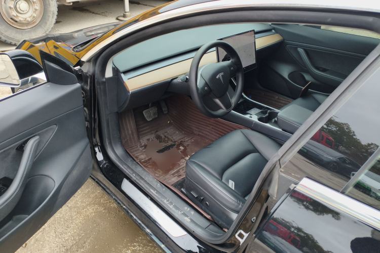 Used Tesla Model 3 2020 Revised Version Standard Range Rear-Wheel Drive – Upgraded Edition Driver Seat