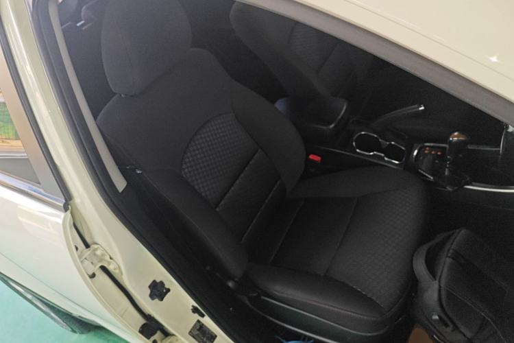 Used SsangYong Korando 2014 2.0L Gasoline Two-Wheel Drive Automatic Elite Navigation Edition
