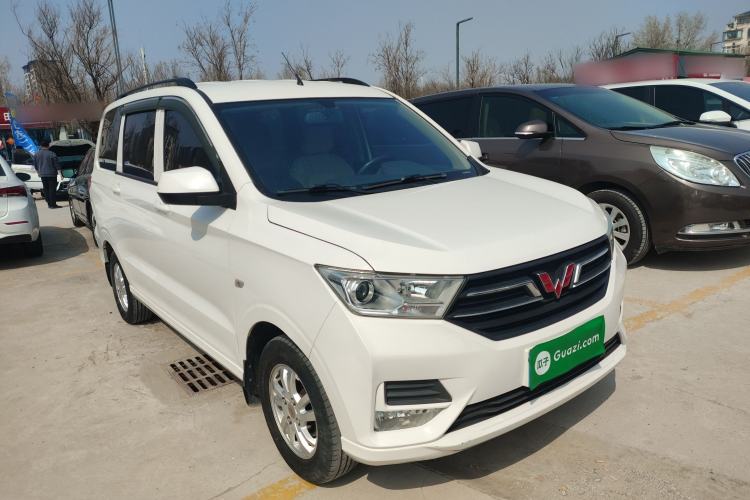 Used Wuling Hongguang 2021 1.5L S Standard Version LAR Exterior 1