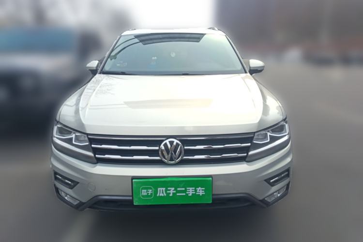 Used Volkswagen Tiguan L 2017 330TSI Automatic Two-Wheel Drive Luxury Edition Front