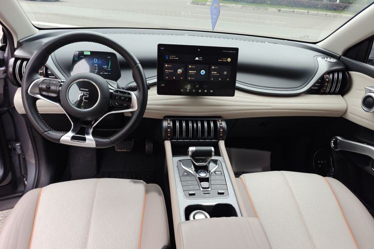 Used BYD Yuan PLUS 2024 Honor Edition 510KM Leading Model Center Console