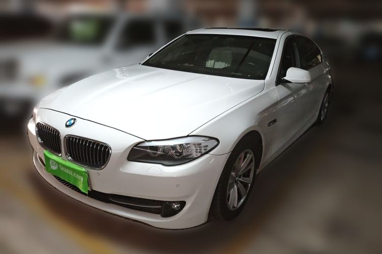 Used BMW 5 Series 2011 523Li Luxury Model