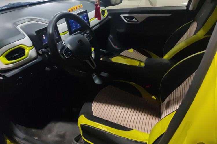 Used SOL E10X 2021 302 km Range Luxury Version 30.2 kWh