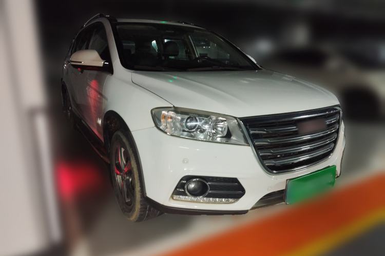 Used Haval H6 2015 Revised Version Sport Edition 1.5T Manual Transmission Two-Wheel Drive Elite Grade
