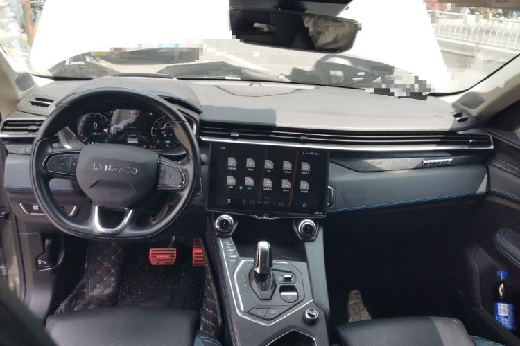 Used Lynk & Co 05 2020 2.0TD Two-Wheel Drive Shine Halo