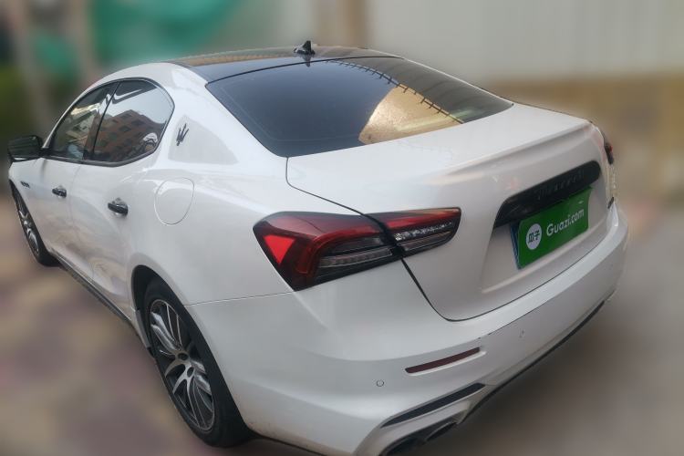 Used Maserati Ghibli 2014 3.0T Standard Edition Rear Left 45 Deg