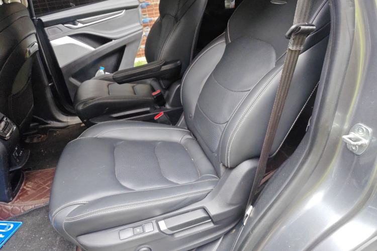Used SAIC MAXUS D90  Left Rear Seat