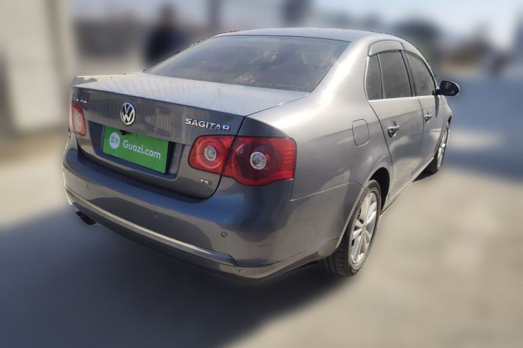 Used Volkswagen Sagitar 2011 1.4 TSI Automatic Tech Model
