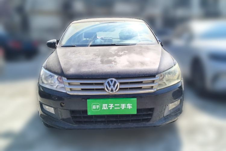 Used Volkswagen Santana 2015 1.6L Automatic Comfort Edition Front