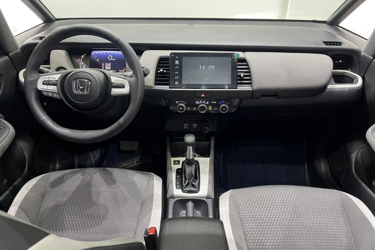 Used Honda LIFE 2021 1.5L CVT CRO-S Fun Edition Interior 3