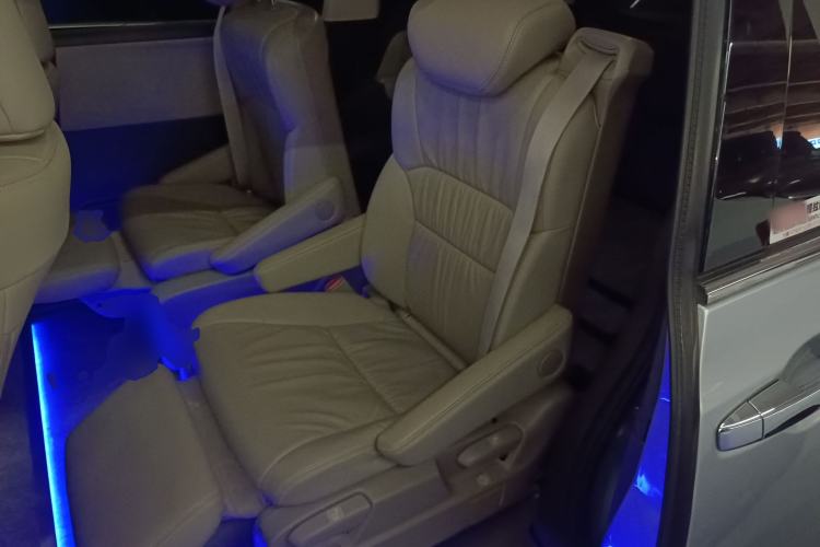 Used Honda Odyssey 2015 2.4L Smart Edition