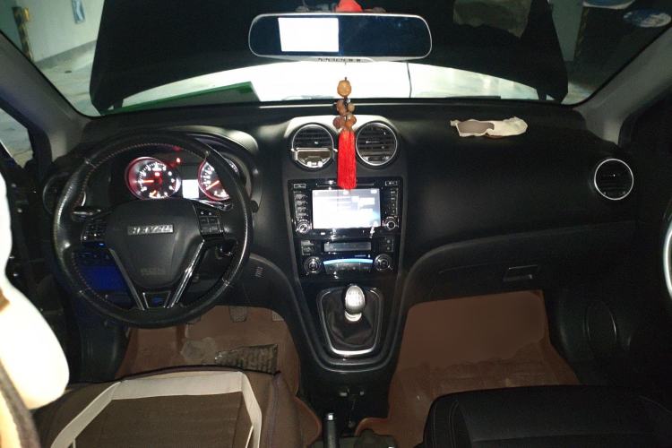 Used Haval H6 2016 Upgraded Model 1.5T Manual Two-Wheel Drive Elite Version