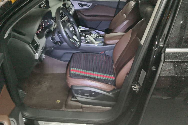 Used Audi Q7 2019 45 TFSI Comfort Model