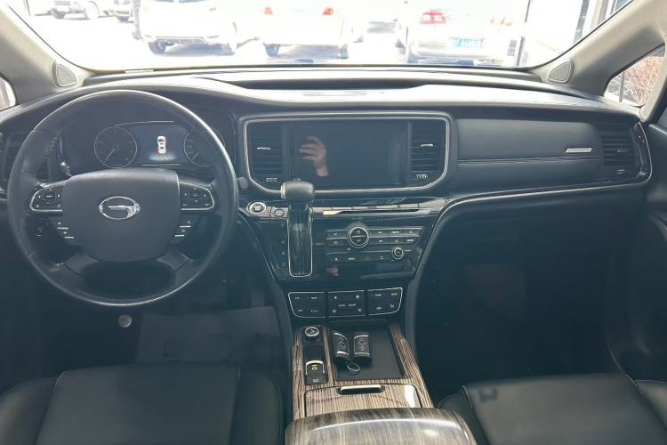 Used GAC Trumpchi M8 2020 Flagship Model 390T Deluxe Edition Interior 3