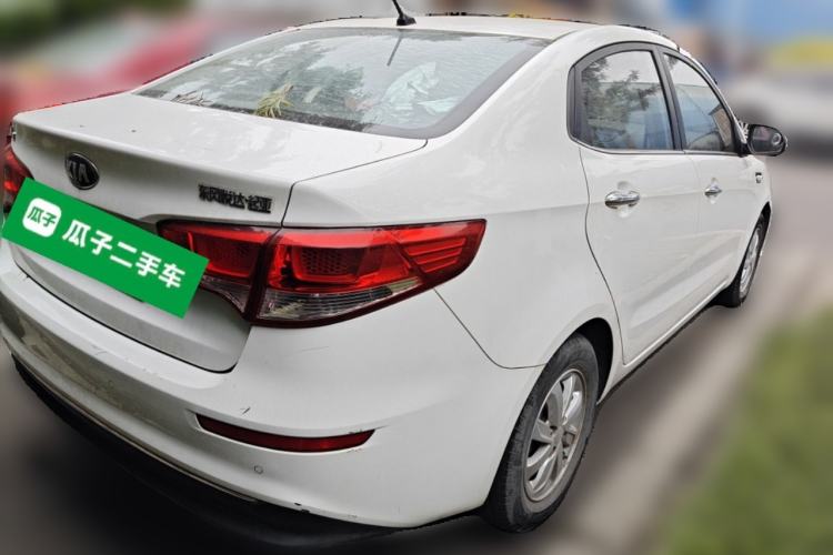 Used Kia K2 2015 Sedan 1.4L MT GLS