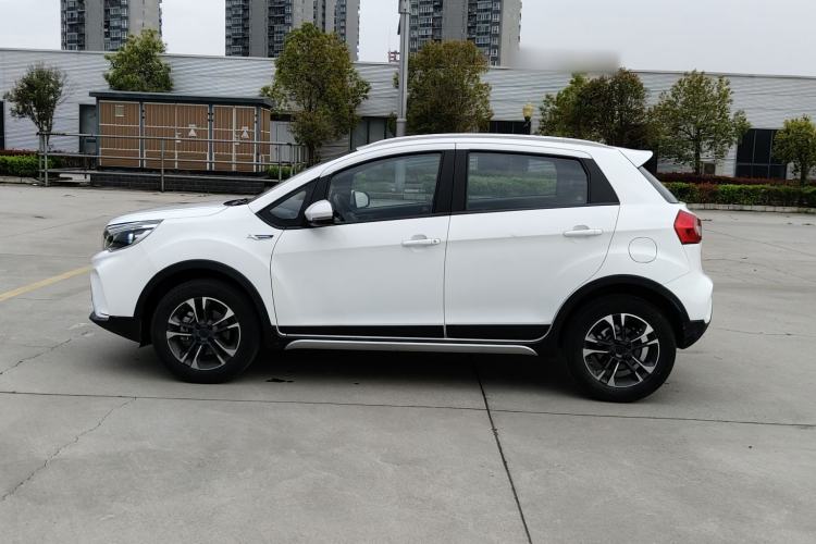 Used Geely Auto Vision X3 2017 1.5L Automatic Elite Model
