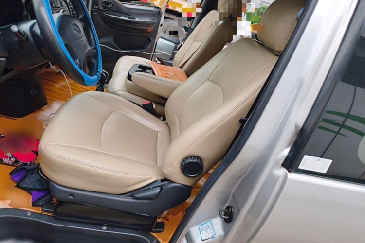 Used JAC Group Refine M5 2014 1.9T Diesel Manual Business Edition Left Front Seat