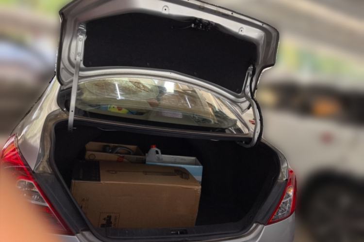 Used Nissan Sunny 2011 1.5XE Manual Comfort Edition Trunk